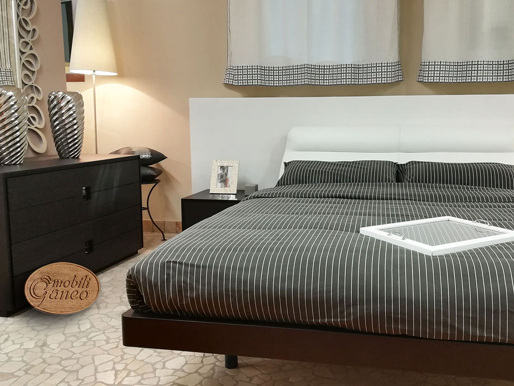 1 camera da letto moderna legno pelle outlet arredamento scontata offerta